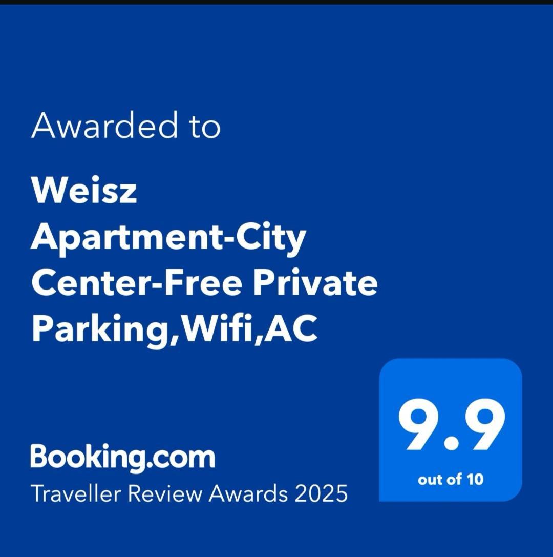 Weisz Apartment-City Center-Free Private Parking,Wifi,Ac Carei Buitenkant foto